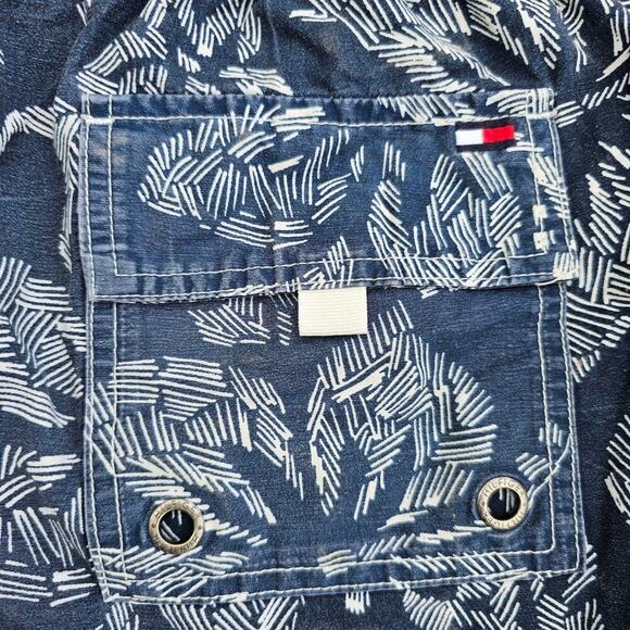 Tommy Hilfiger Shorts - Picture 5 of 6